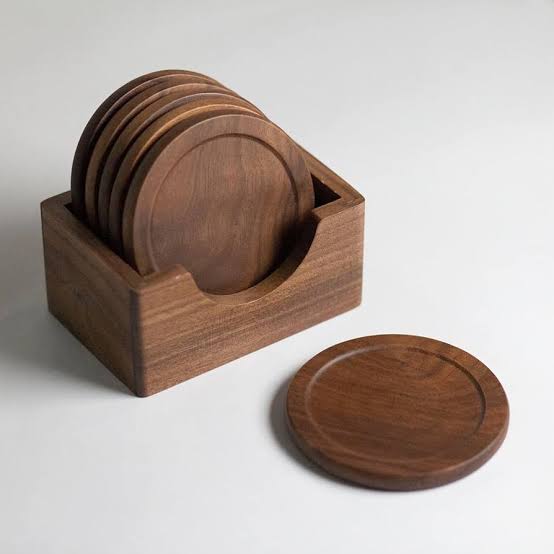 Simple Minimal Round Wooden Coaster Set | Walnut Wood